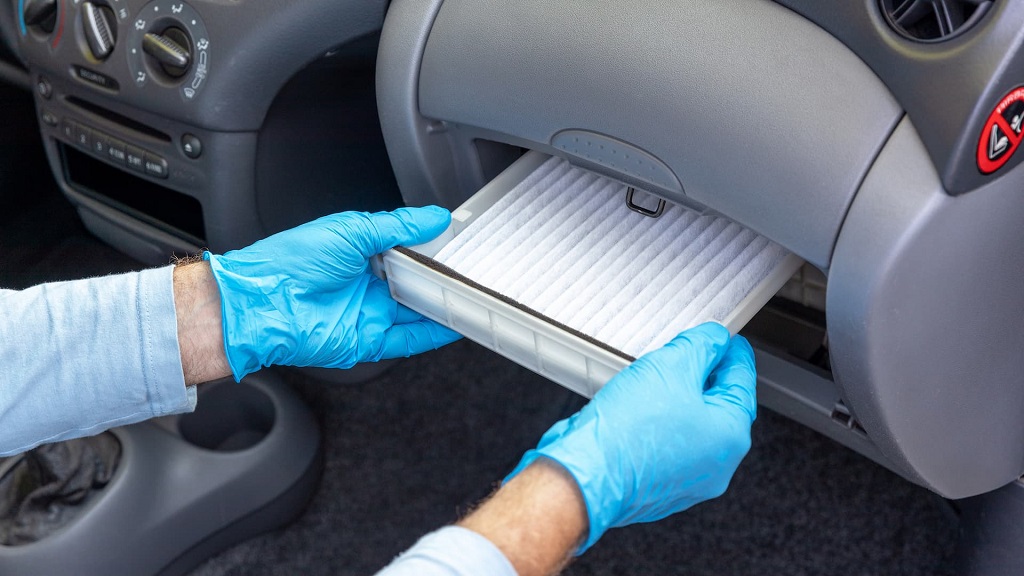 Why Does My AC Still Smell After Changing the Cabin Air Filter? Fix It!